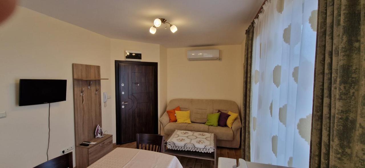 Luxury Apartments Ekaterina تشيرنوموريتس المظهر الخارجي الصورة